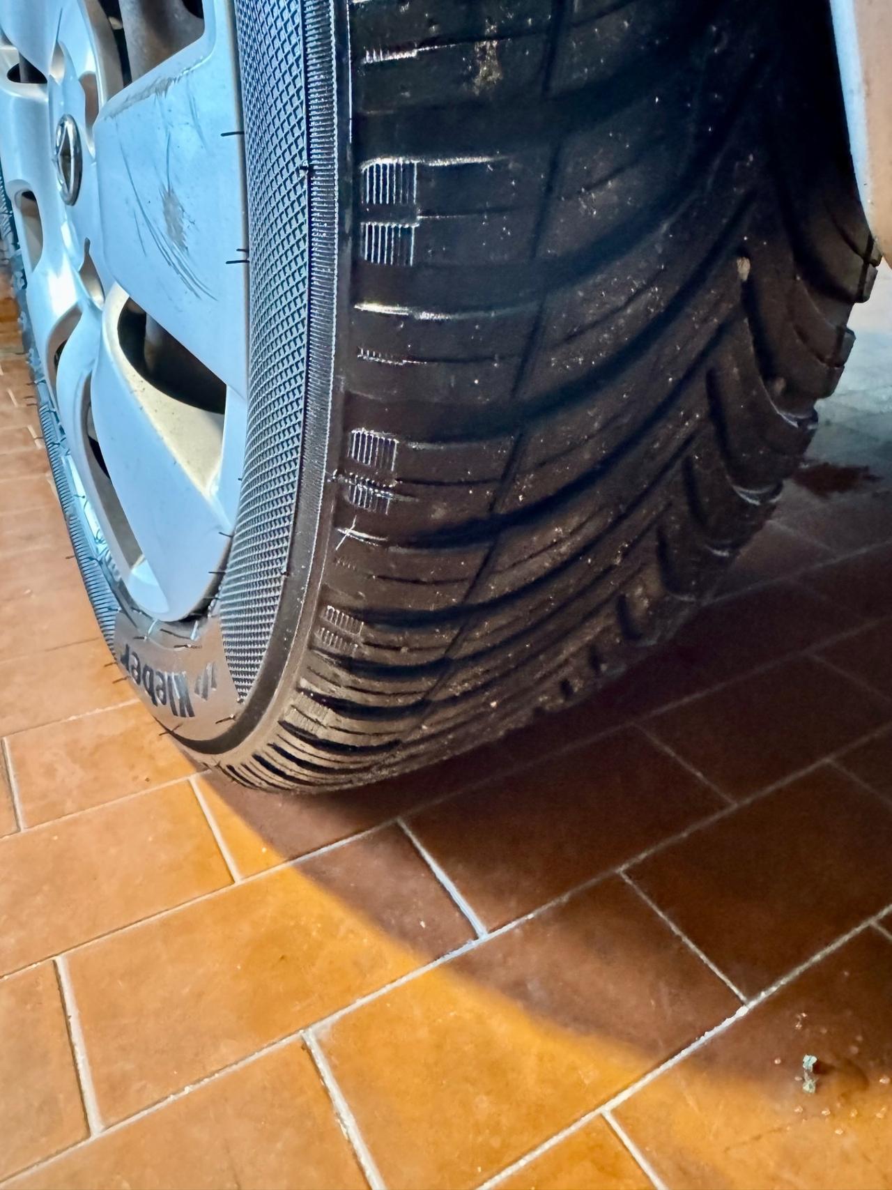 Toyota Yaris 1.3 5 porte M-MT Sol