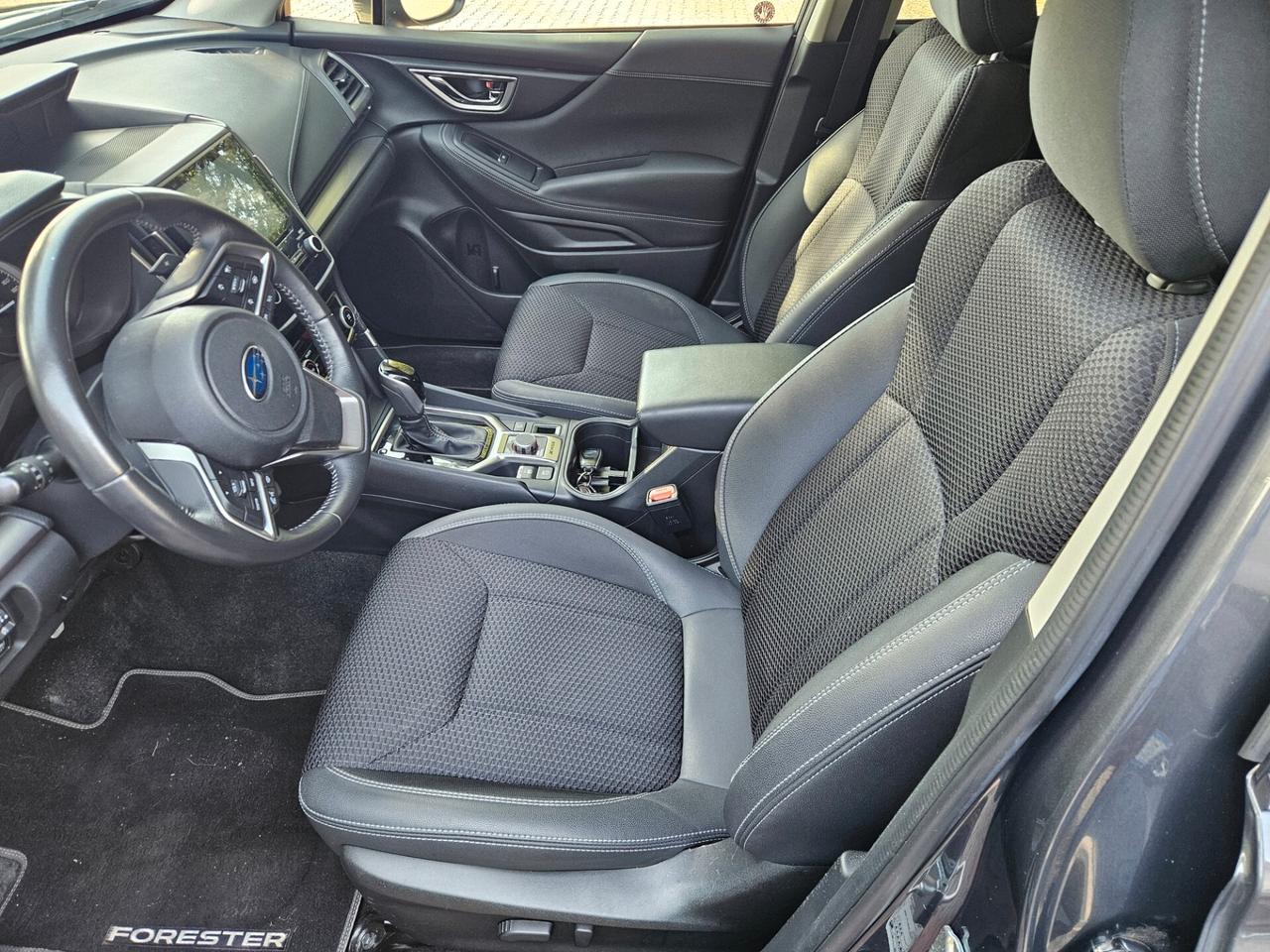 Subaru Forester 2.0 e-Boxer MHEV CVT Lineartronic Style