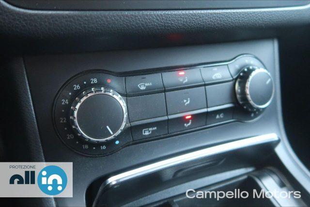 MERCEDES-BENZ B 180 B 180 d Sport Tech