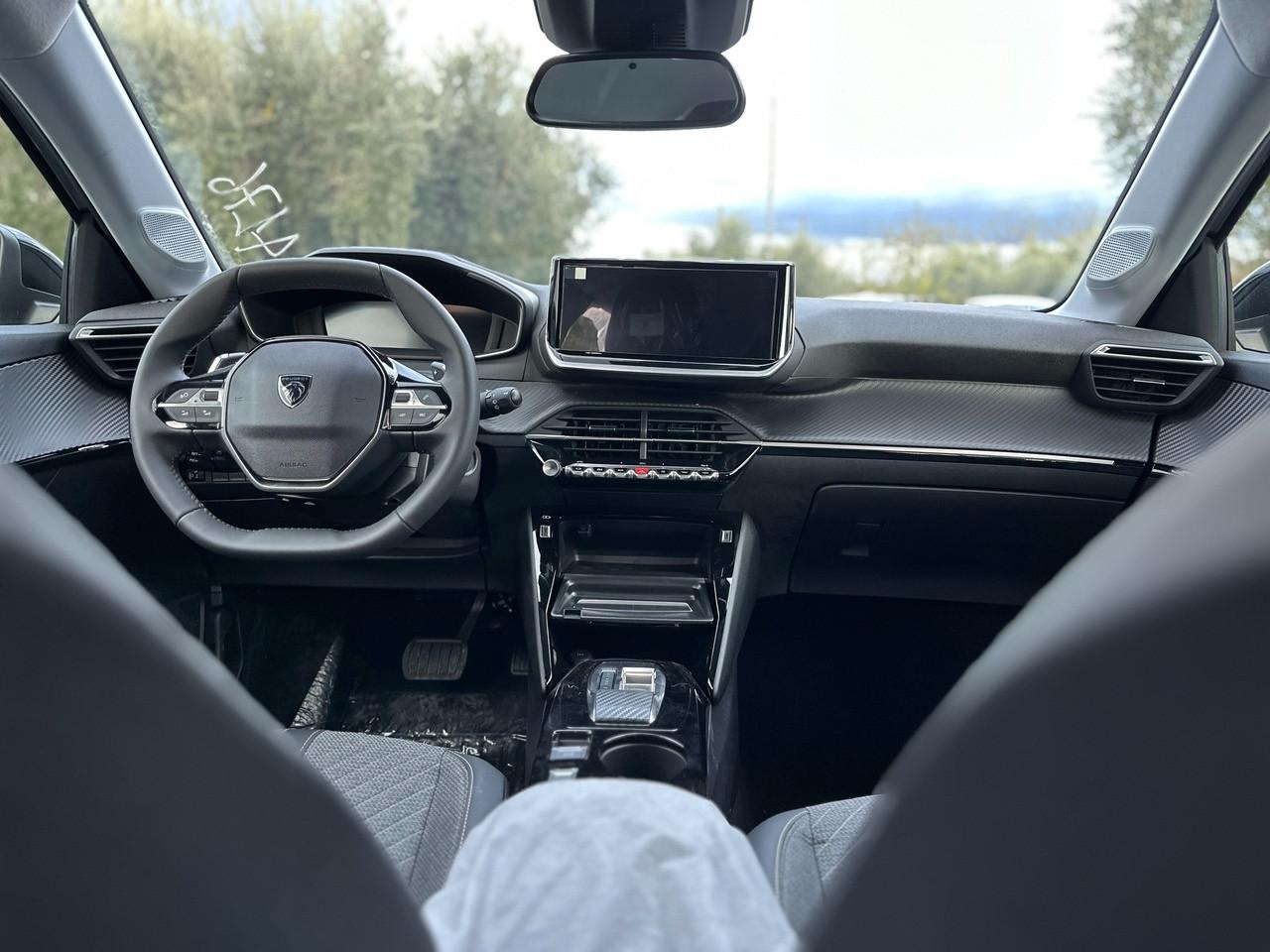 PEUGEOT 208 II 2023 - 208 1.2 hybrid Allure 110cv e-dcs 6