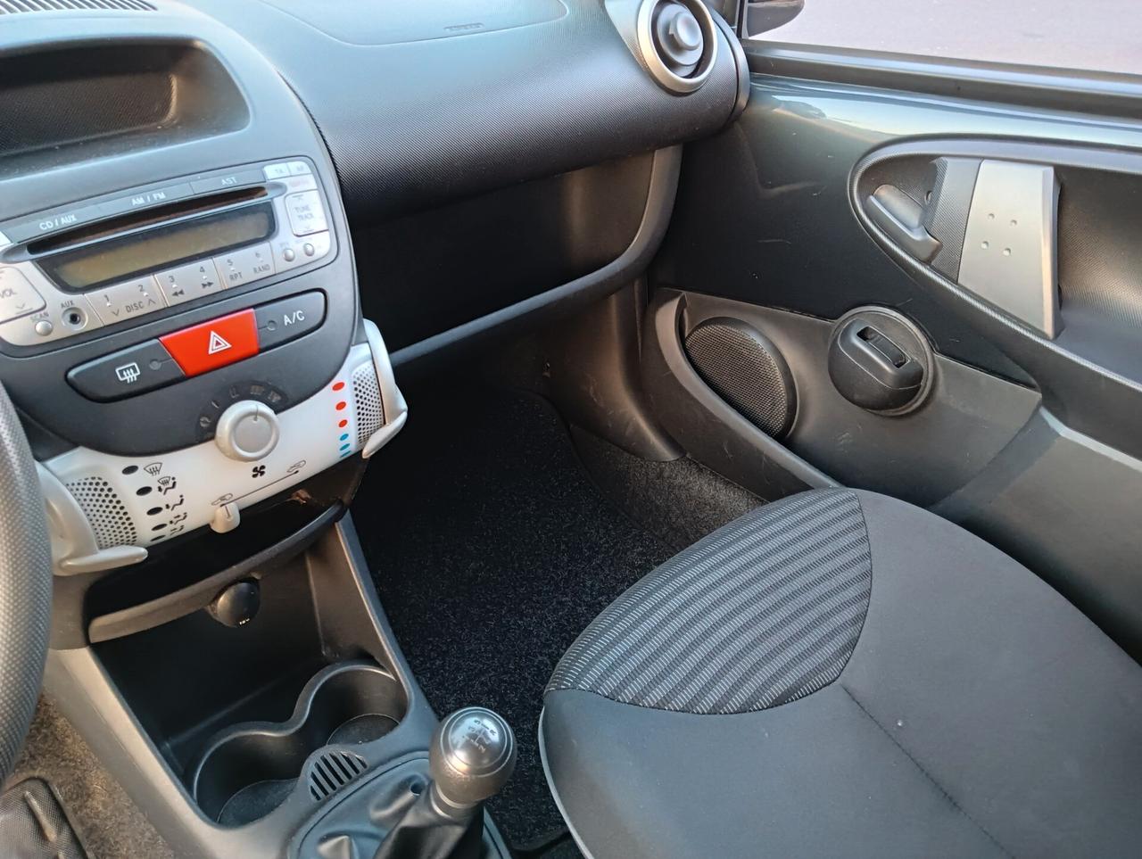 Peugeot 107 1.0 68CV 5p. Access