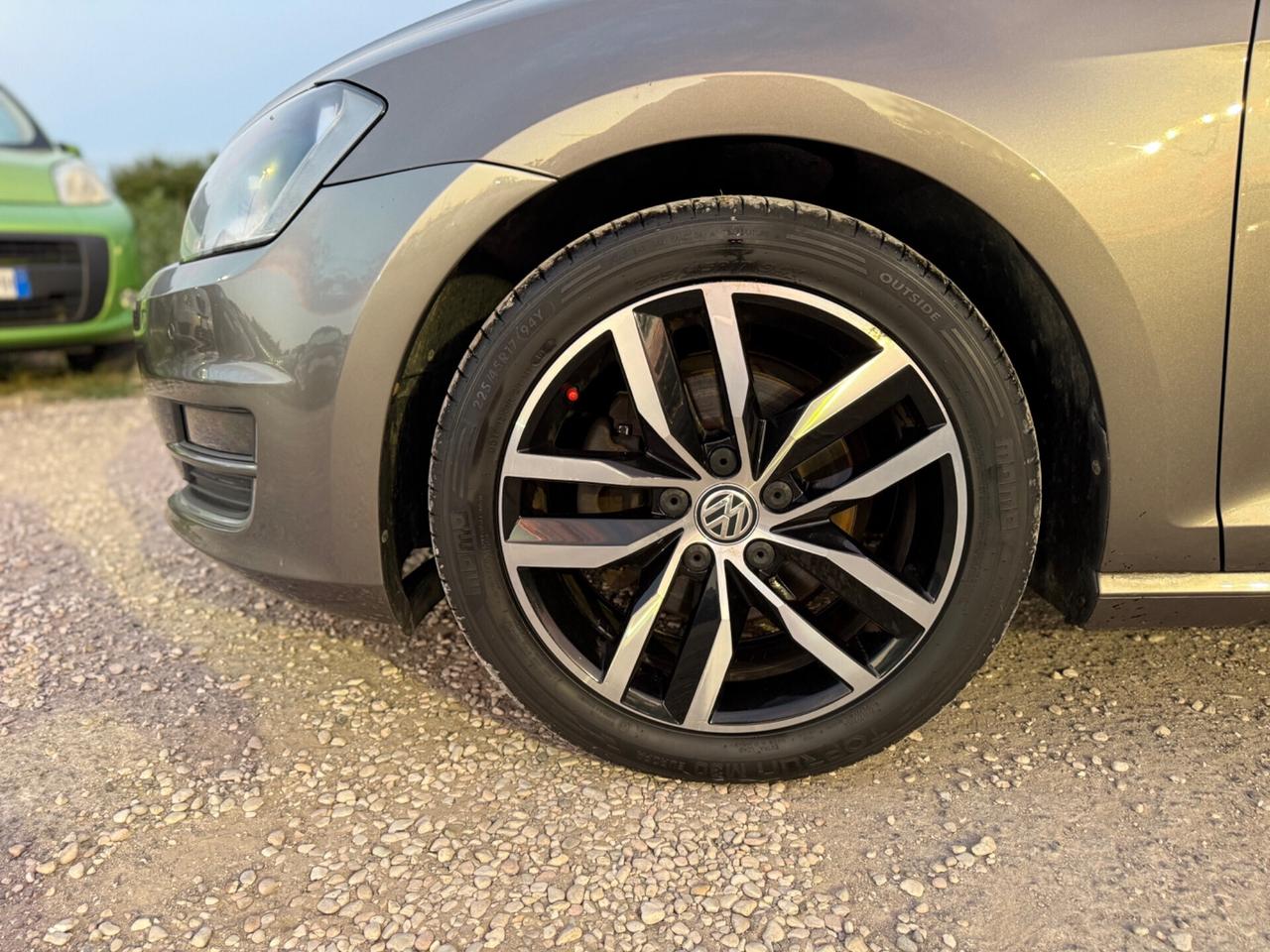 Volkswagen Golf 1.6 TDI 5p. 4MOTION Highline BlueMotion Technology