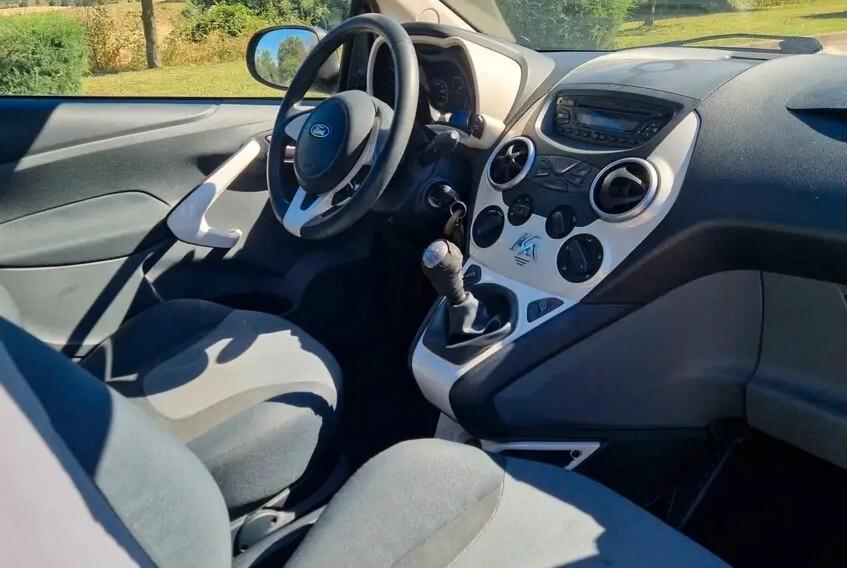 Ford Ka 1.3 TDCi 75CV Titanium