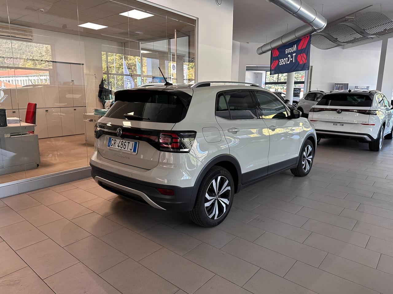 Volkswagen T-Cross 1.0 TSI 110 CV DSG Sport