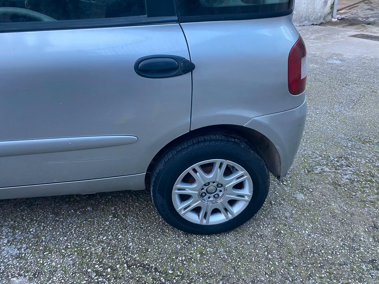 Fiat Multipla 1.9cc diesel(PRIVATO)-2005