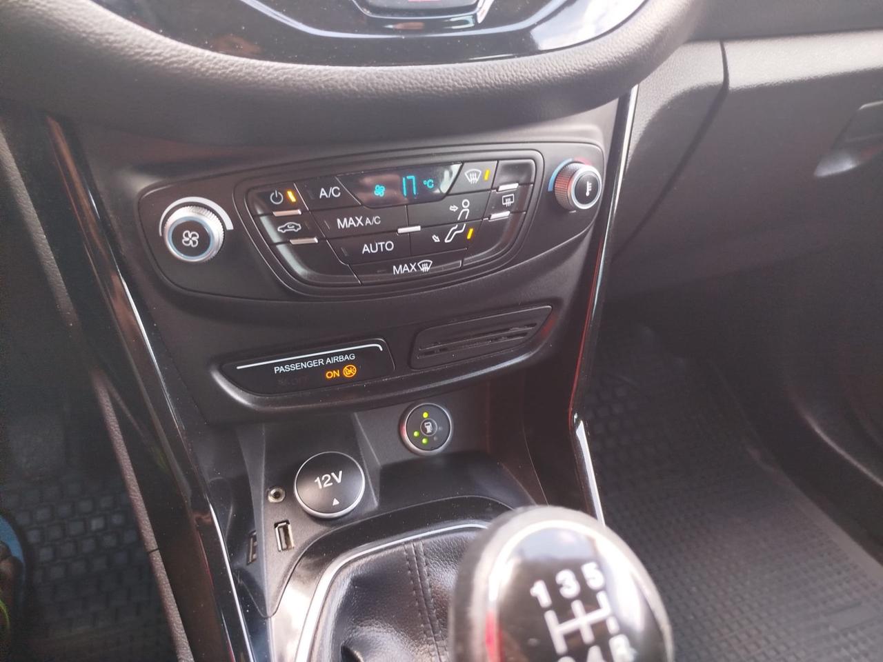 Ford B-Max 1.4 90 CV GPL Titanium X