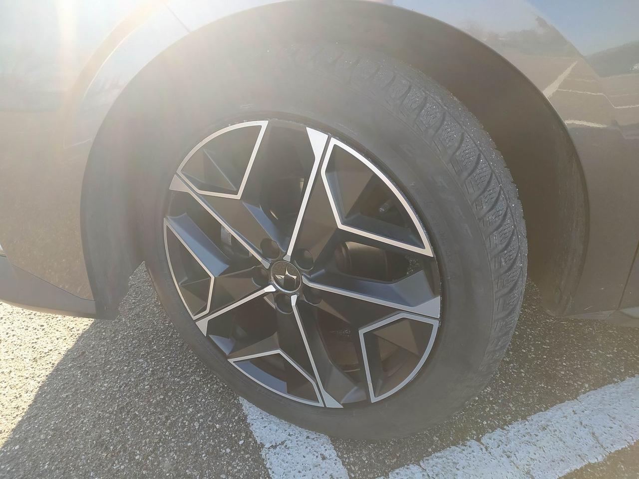 DS DS 4 Crossback Cross Trocadero 1.5 Blue H #8276