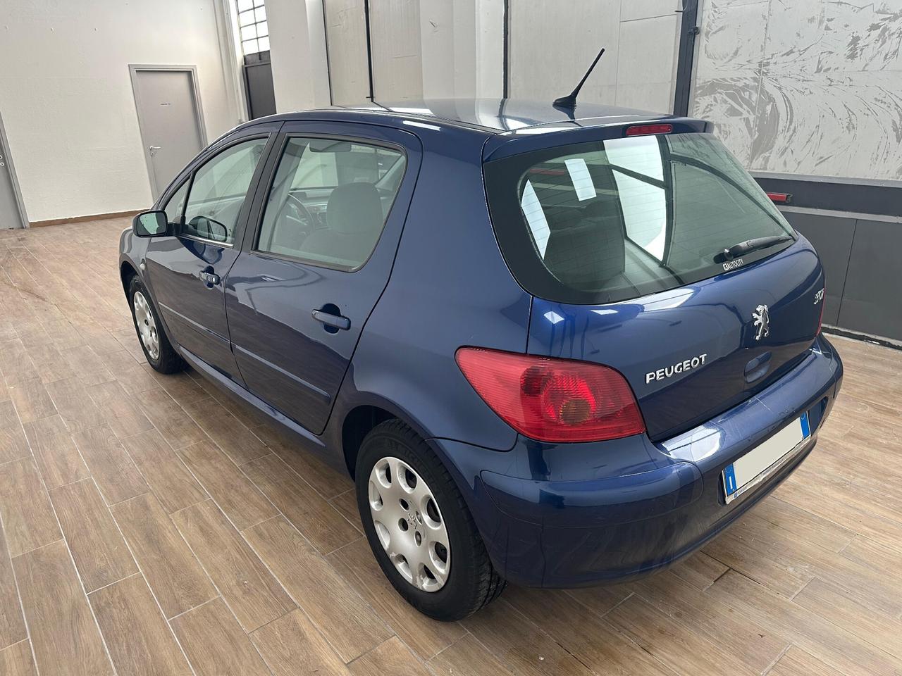 Peugeot 307 1.6 16V NEOPATENTATI