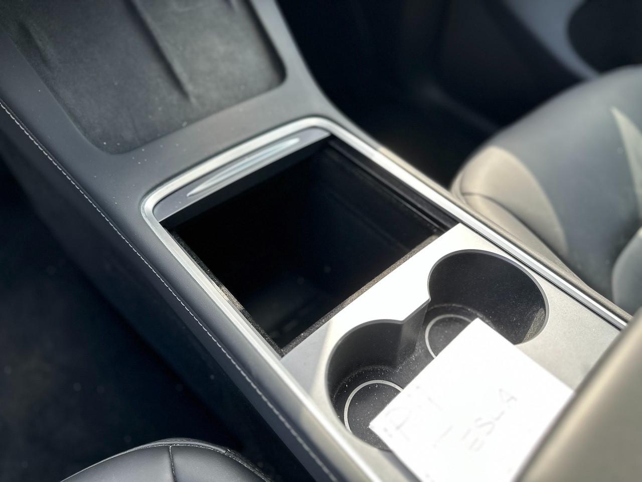 TESLA Model Y 2021 - Model Y Single Motor rwd