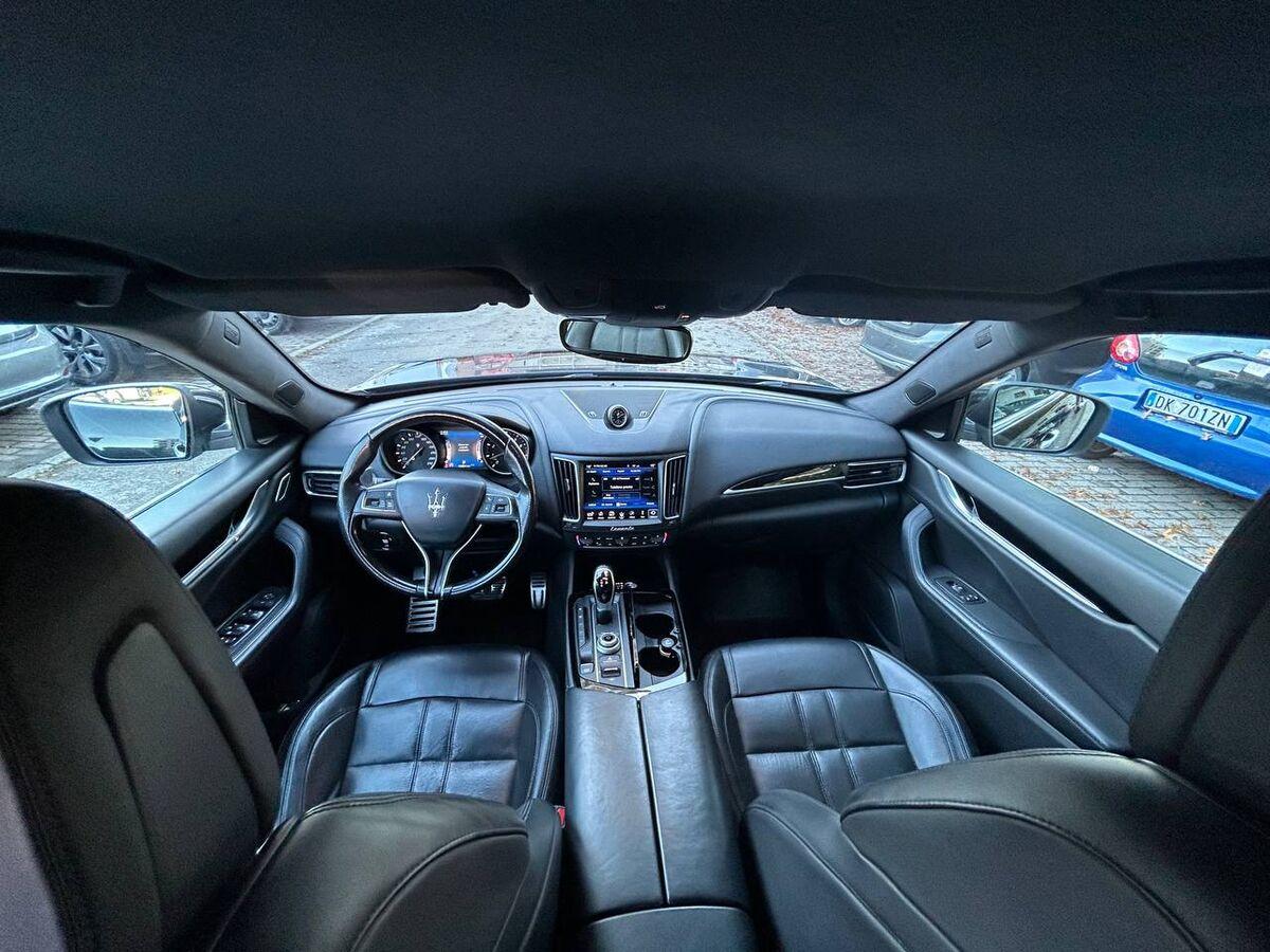 Maserati Levante 3.0 V6 430cv auto
