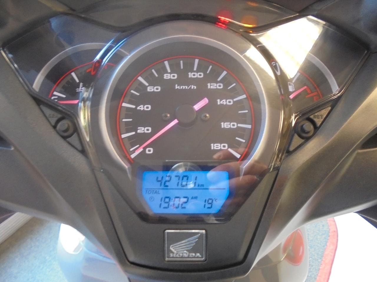 Honda SH 300 i ABS