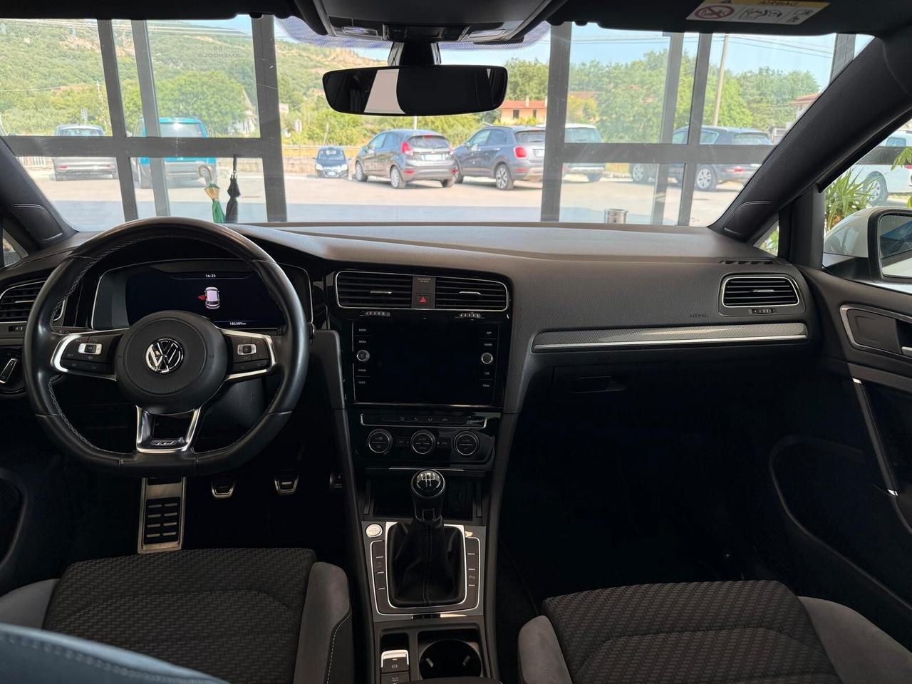 Volkswagen Golf 1.6 R line r line Sport BlueMotion Technology 115 CV 5p.