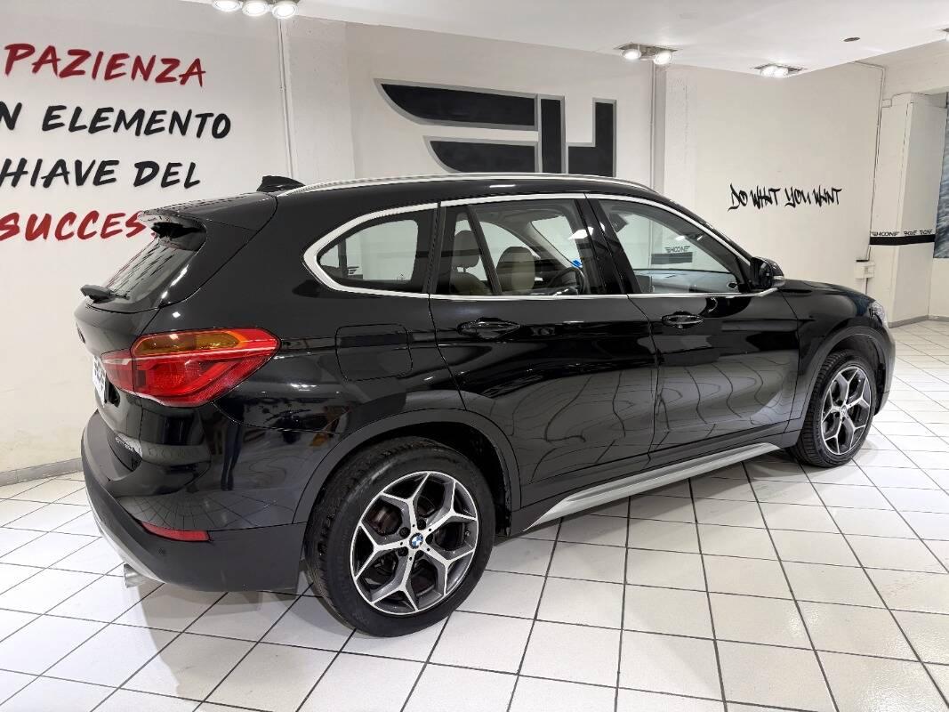 BMW X1 Sdrive18d xLine auto my18