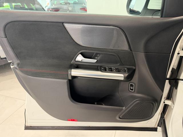 MERCEDES-BENZ GLA 200 Automatic Premium *GANCIO TRAINO*