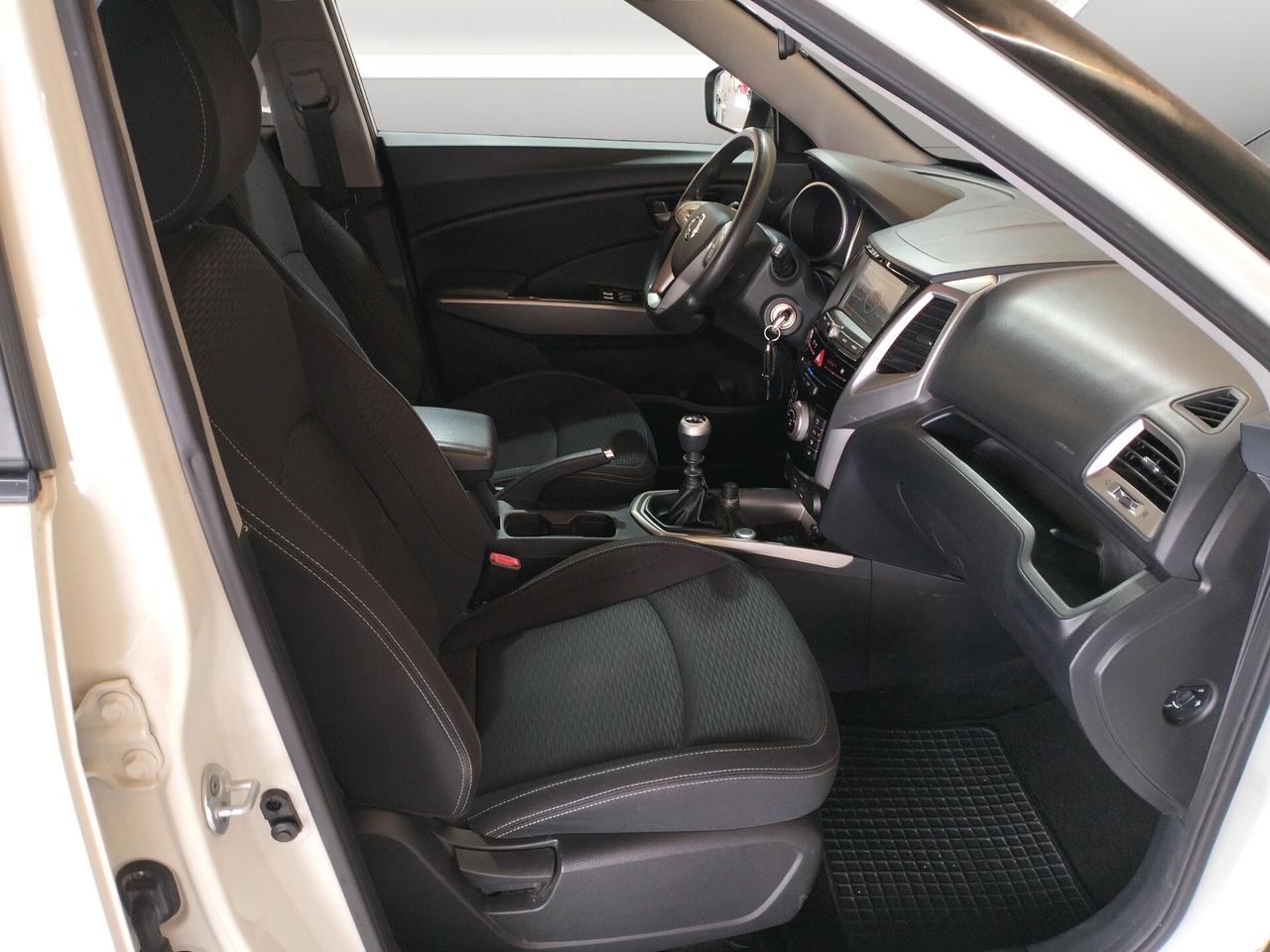 SsangYong Tivoli 1.6d Easy 2wd