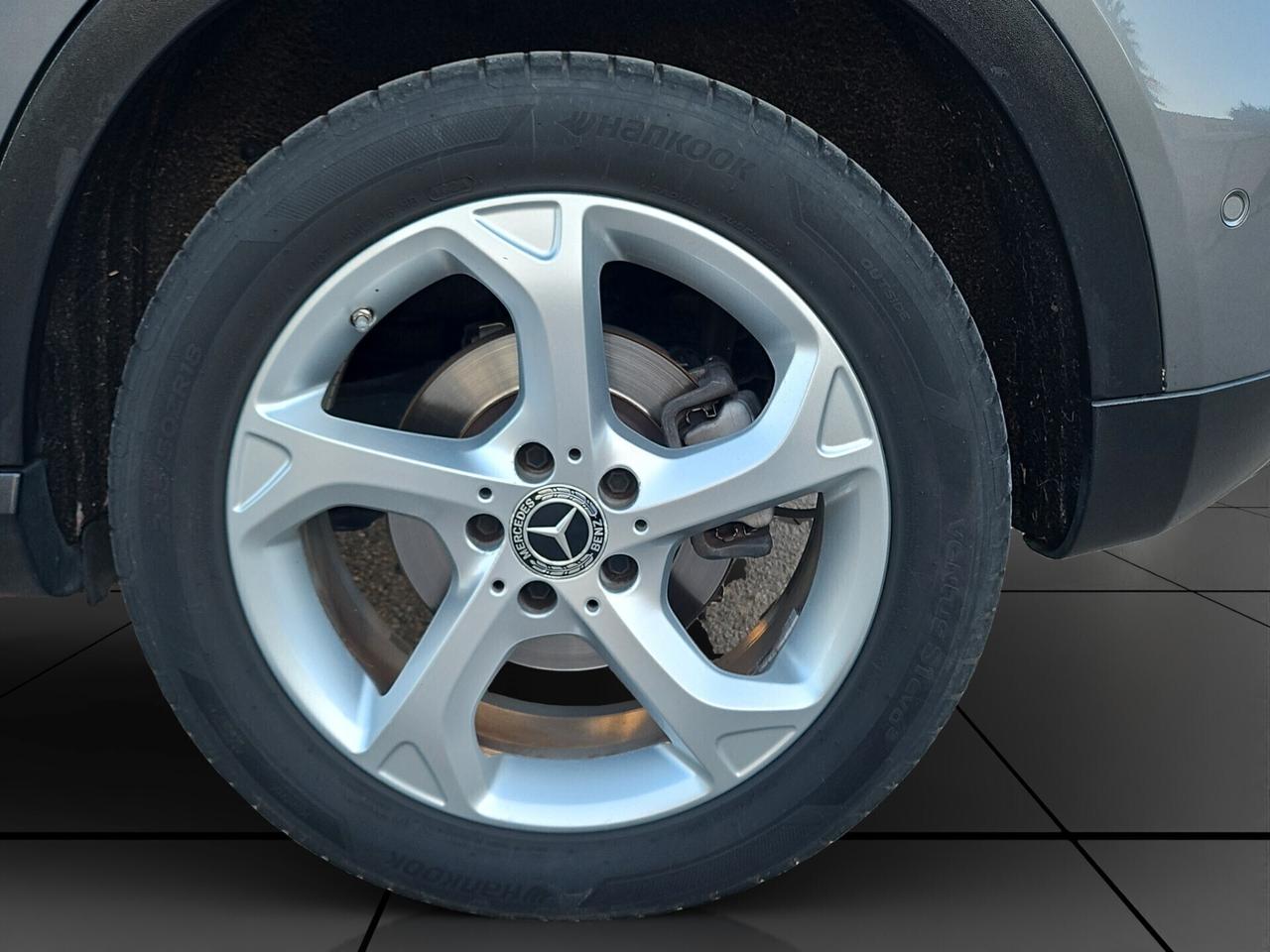 Mercedes-benz GLA 200 d Premium