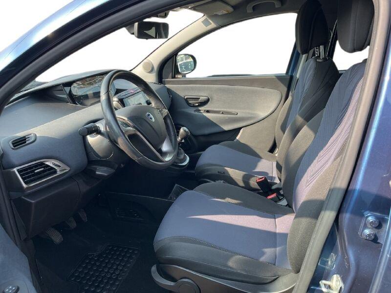 Lancia Ypsilon III 2021 1.0 firefly hybrid Gold s&s 70cv