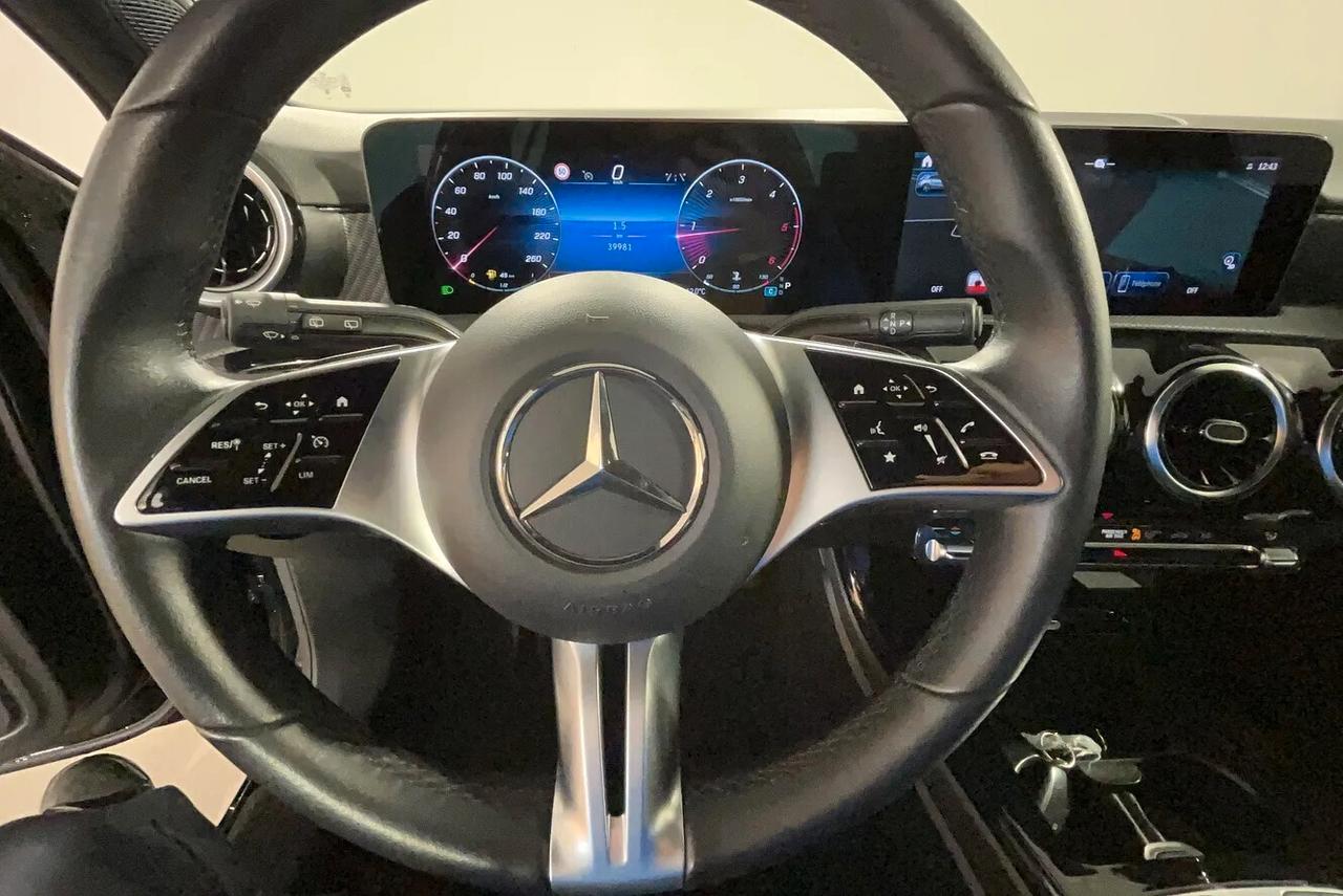 Mercedes-benz A 180 d Automatic Business Extra