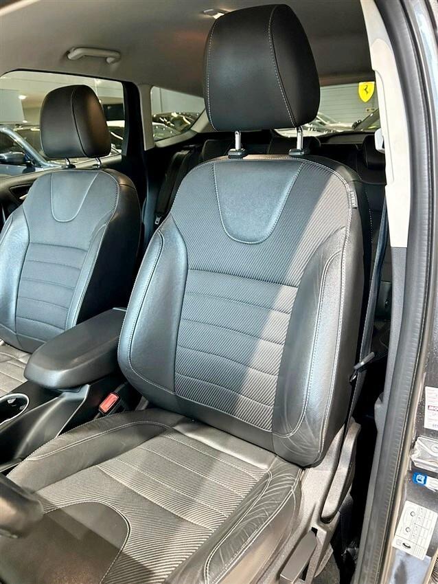 Ford Kuga 2.0 TDCI 180 CV S&S 4WD ST-Line