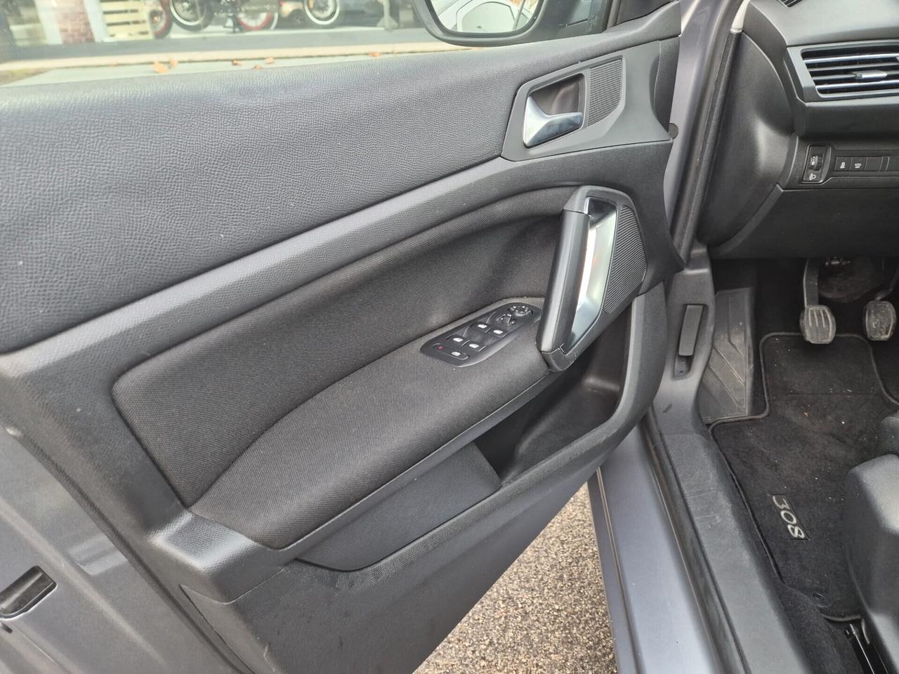 Peugeot 308 1.6 e-HDi Business SW E5B