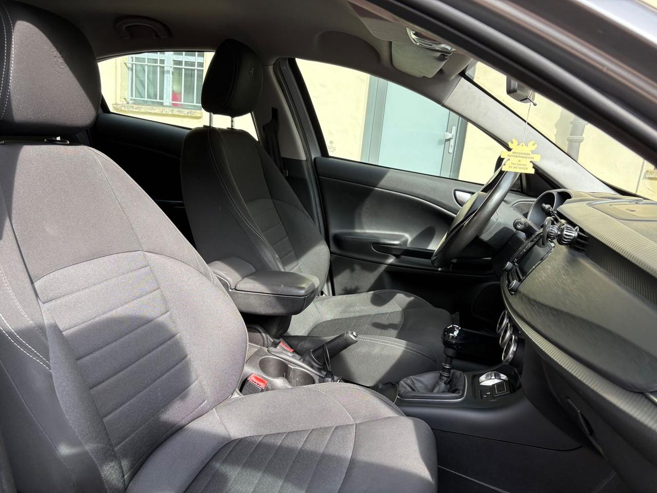 Alfa Romeo Giulietta Super 2.0 JTDM 16V #7160