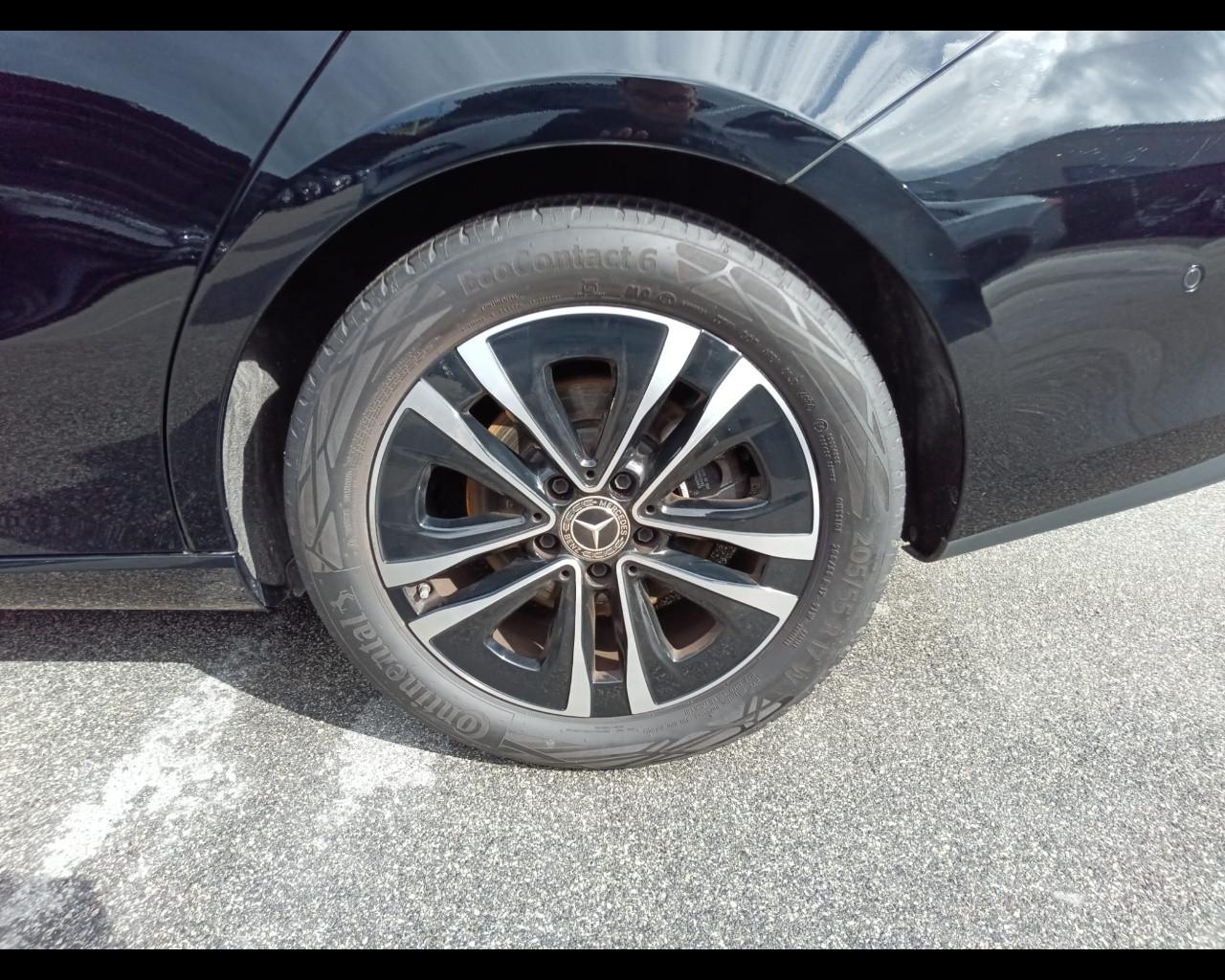 Mercedes-Benz CLA Sh.Brake - X118 2023 - CLA Shooting Brake 180 d Advanced auto