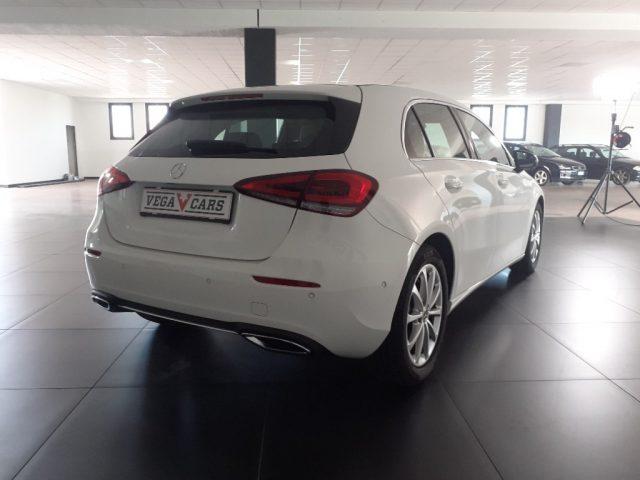 MERCEDES-BENZ A 180 Sport