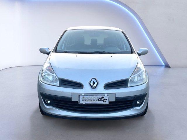 RENAULT Clio 1.2 BENZ 75 CV 16V 5 porte ADATTA A NEOPATENTATI