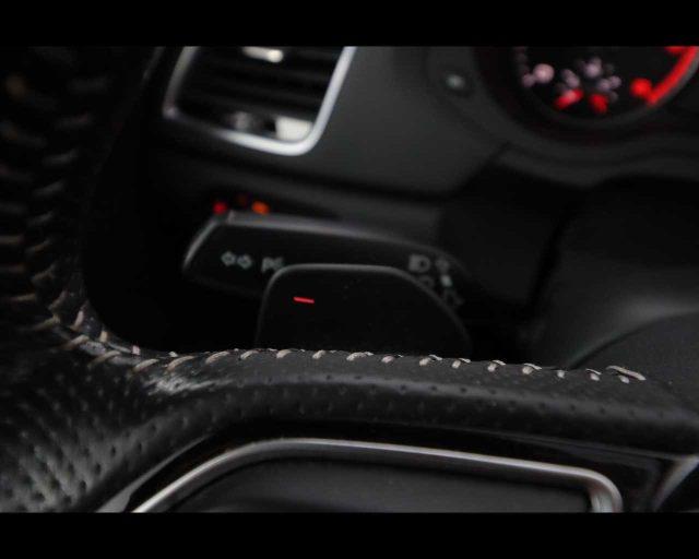 AUDI Q3 2.0 TDI 150 CV quattro S tronic Sport