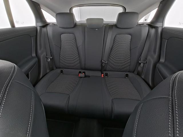 MERCEDES-BENZ CLA 180 Automatic Shooting Brake Progressive Advanced