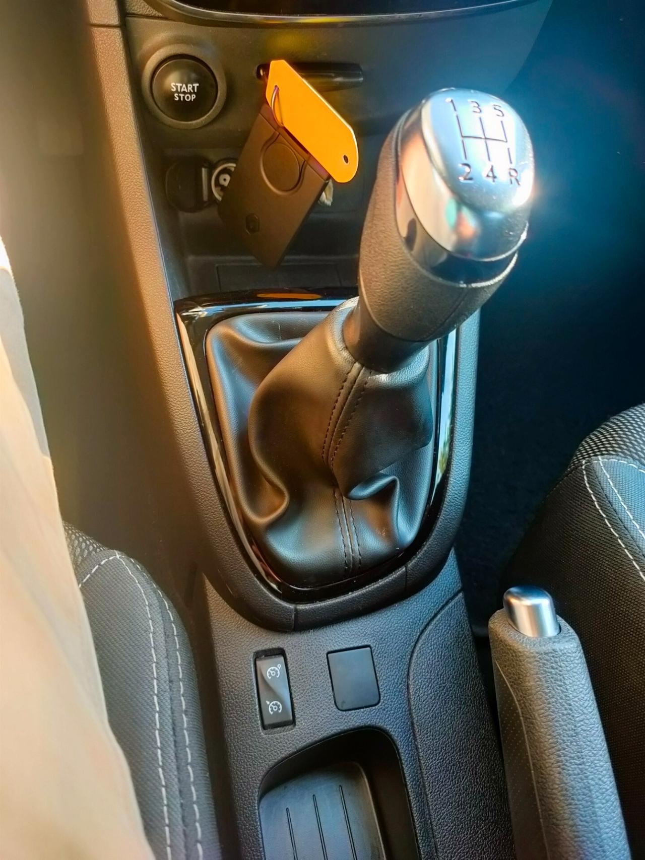 Renault Clio dCi 8V 75CV Start&Stop 5 porte Energy Zen