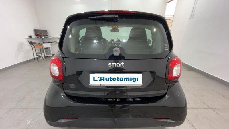 smart fortwo EQ Passion