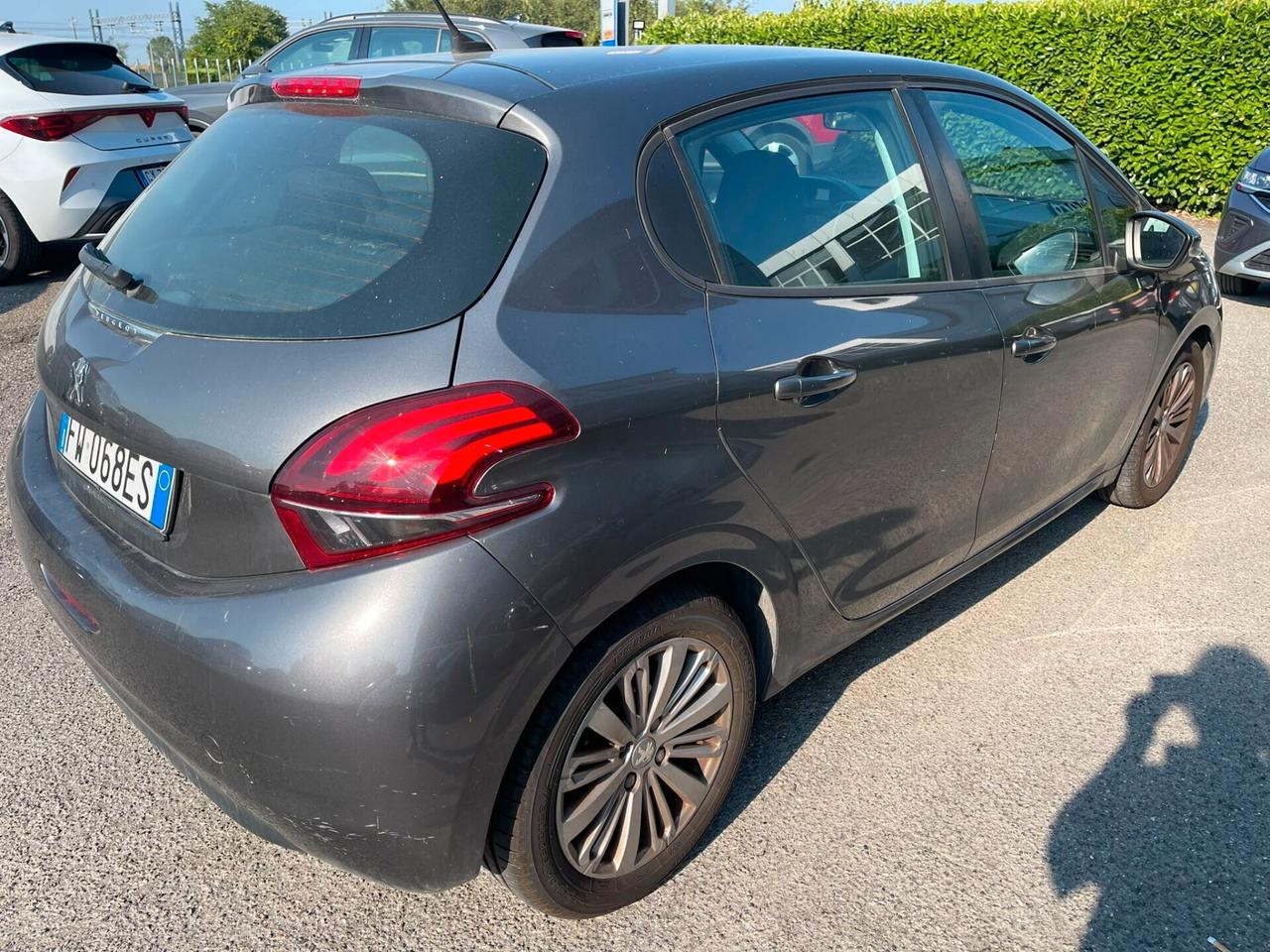 PEUGEOT 208 1.6 HDI In arrivo