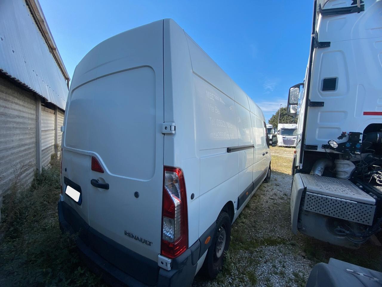 RENAULT MASTER