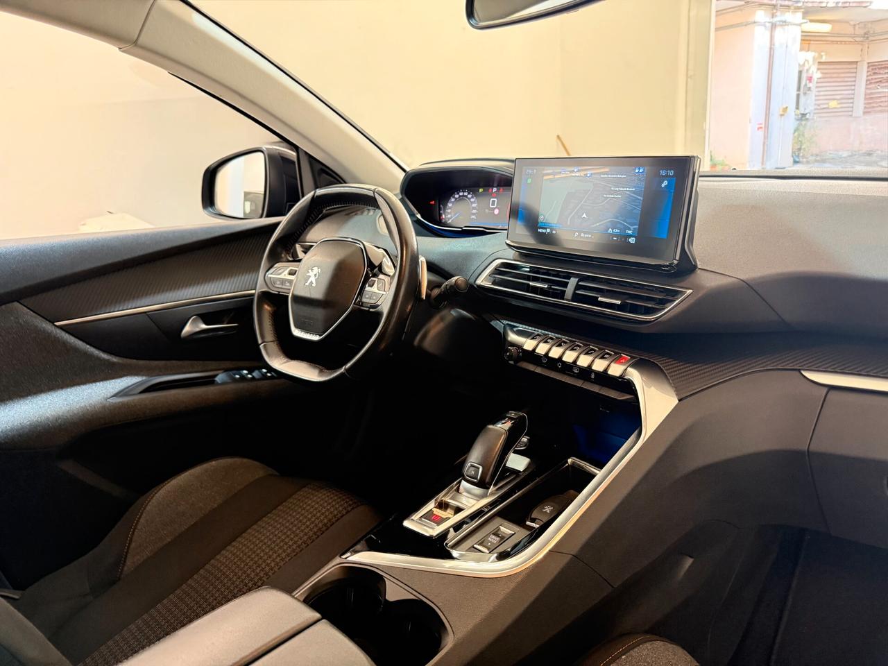 Peugeot 3008 BlueHDi 130 S&S Allure