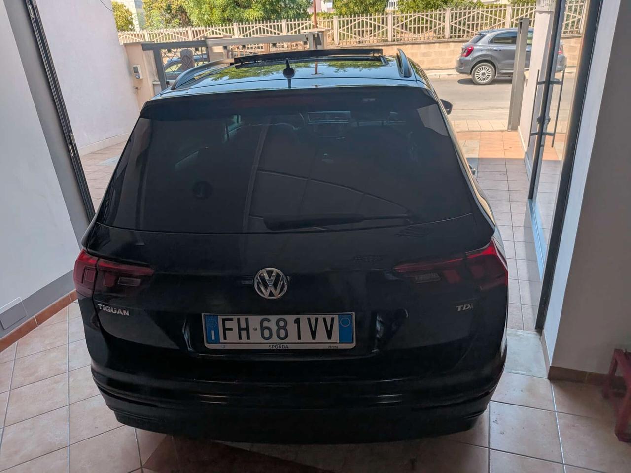 Volkswagen Tiguan 1.6 TDI SCR Business BlueMotion Technology