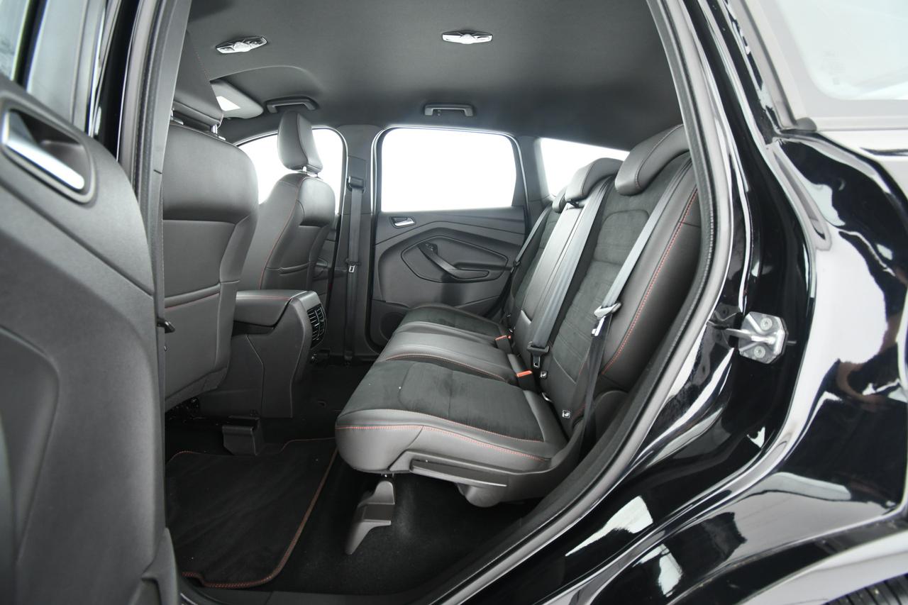 FORD Kuga 1.5 ecoboost ST-Line s&s 2wd 120cv NEOPATENTATI+ALCANTARA