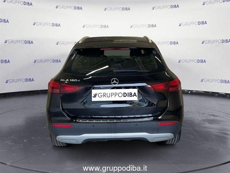 Mercedes-Benz GLA GLA-H247 2023 180 d Advanced auto