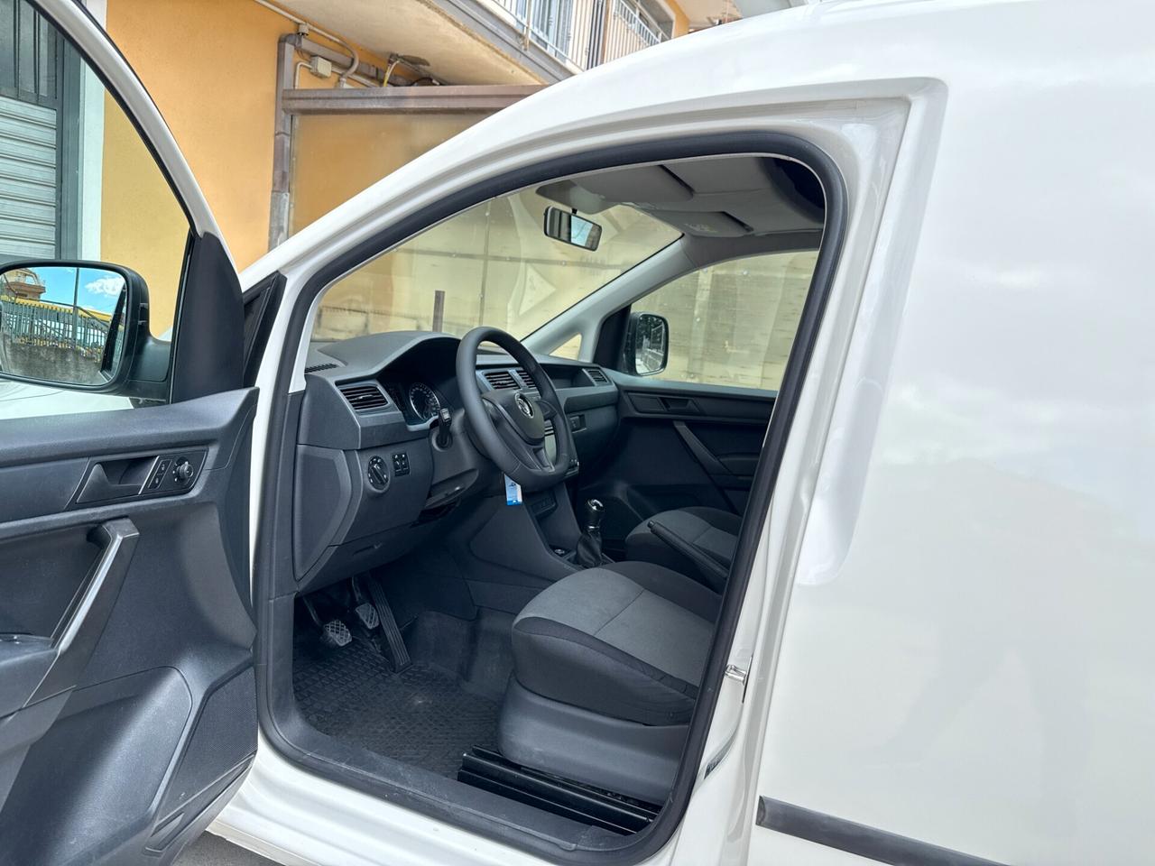 Volkswagen Caddy 2.0 TDI 122CV 4MOTION ALLESTITO