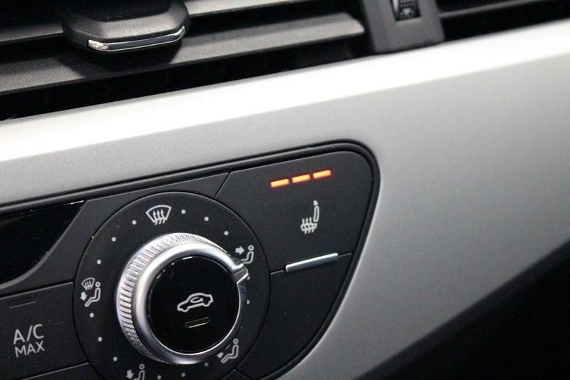 Audi A4 A4 30 TDI Business Advanced