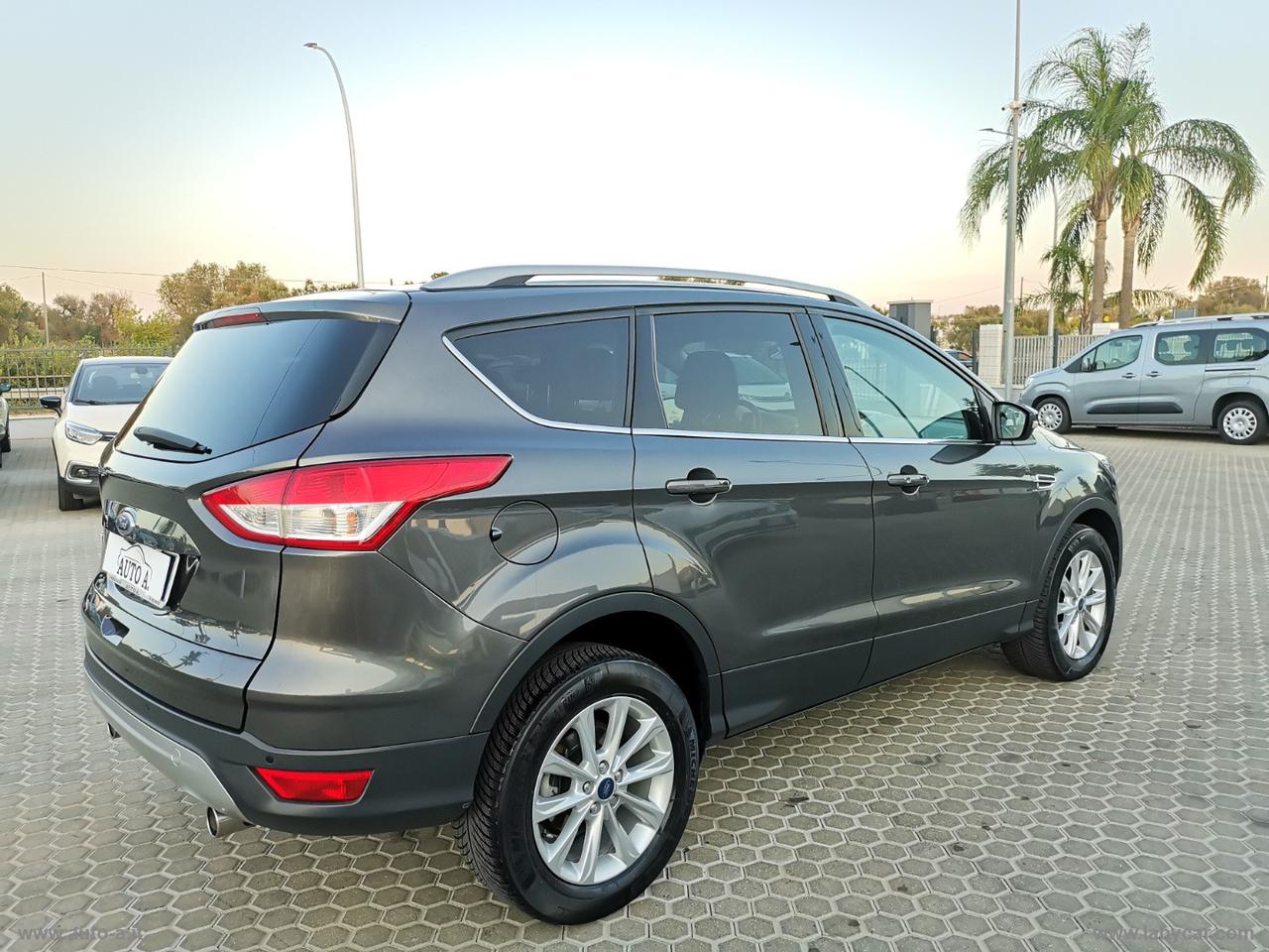 FORD Kuga 2.0 TDCI 150 CV S&S 4WD Titanium