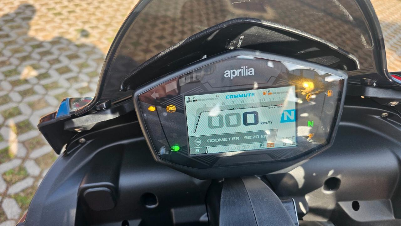 Aprilia Tuono 660 Factory