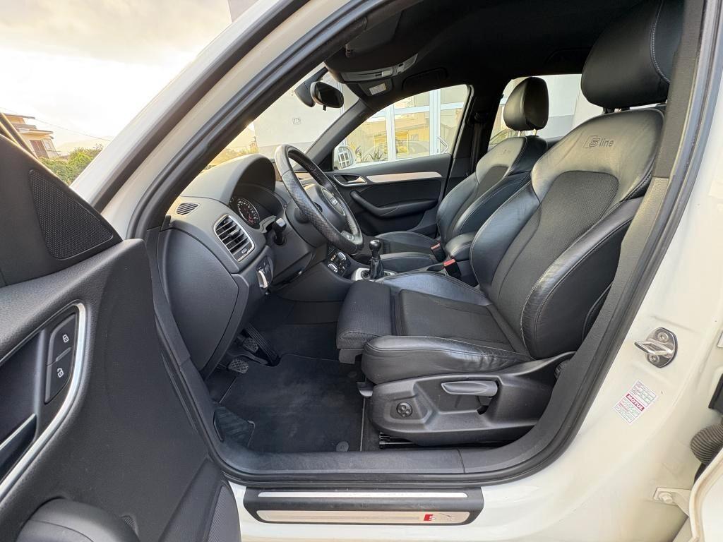 Audi Q3 2.0 TDI 140cv S LINE