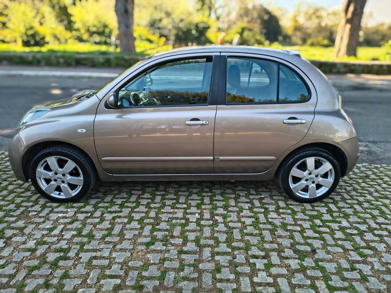 Nissan Micra 1.2 benzina NEOPATENTATI