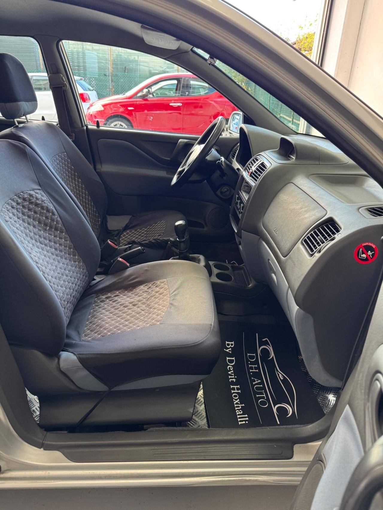 Mitsubishi Space Star 1.3i 16V cat Comfort