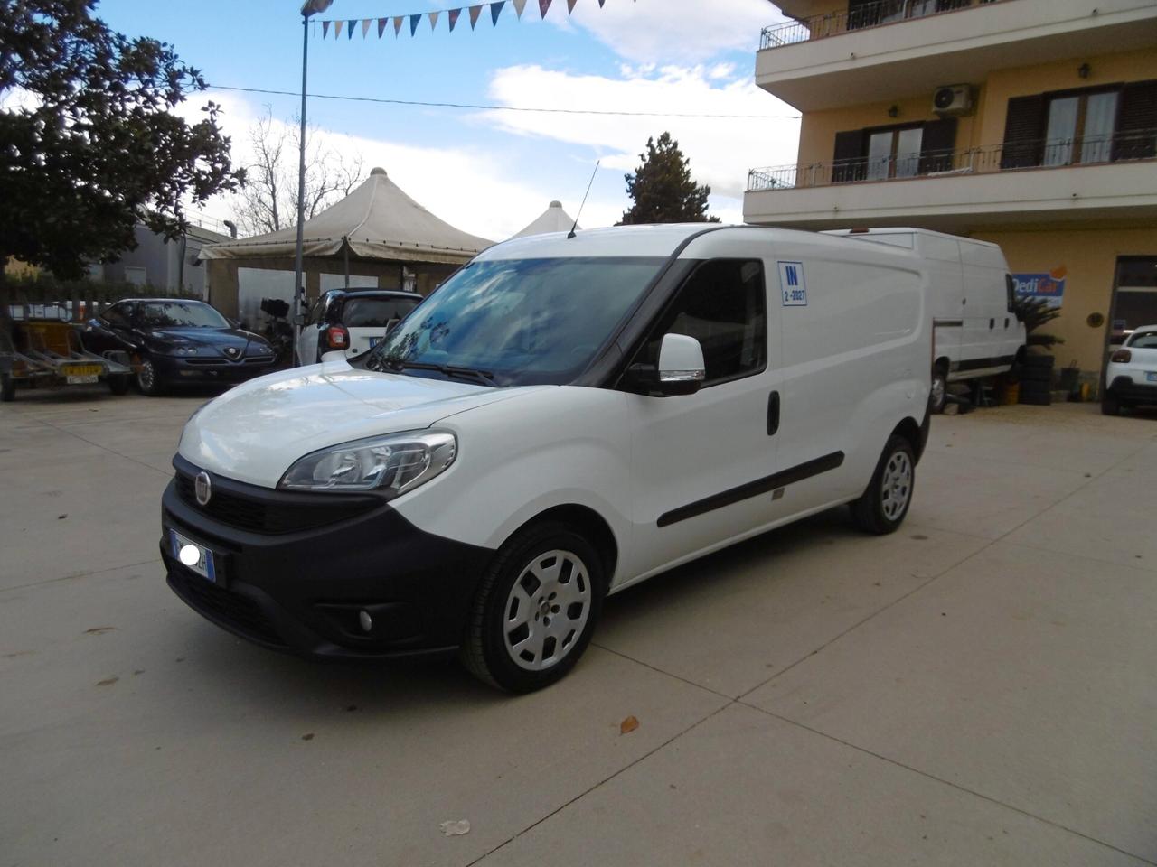 Fiat DOBLO' MAXI 1.3 Mjet 95cv ISOTERMICO > solo 39500 Km