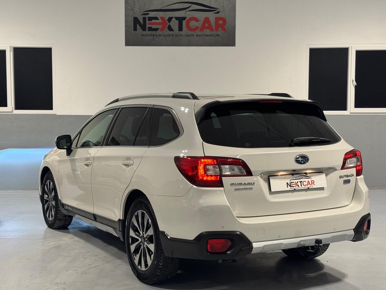 Subaru OUTBACK 2.0d Automatico 4x4 Gancio Traino !