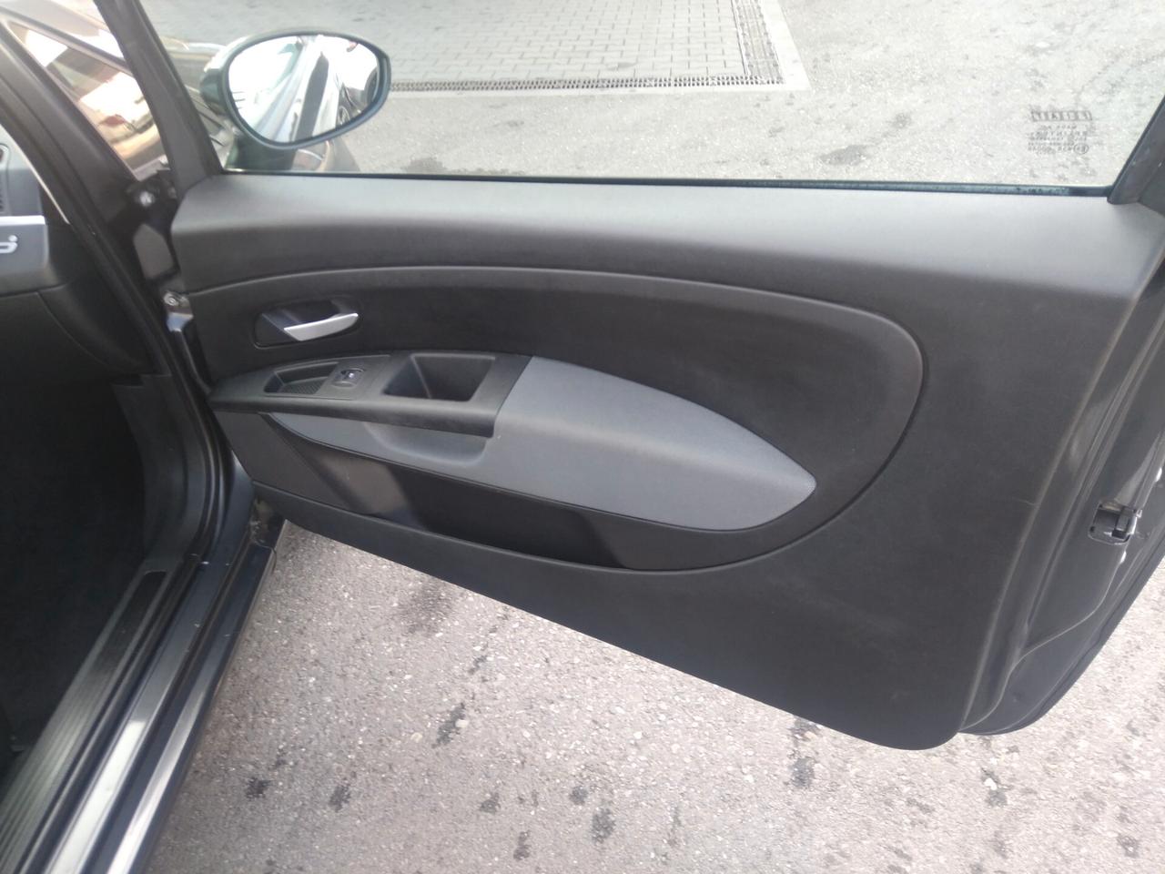 Fiat Grande Punto 1.2 65cv 3 porte Dynamic x neopatentati