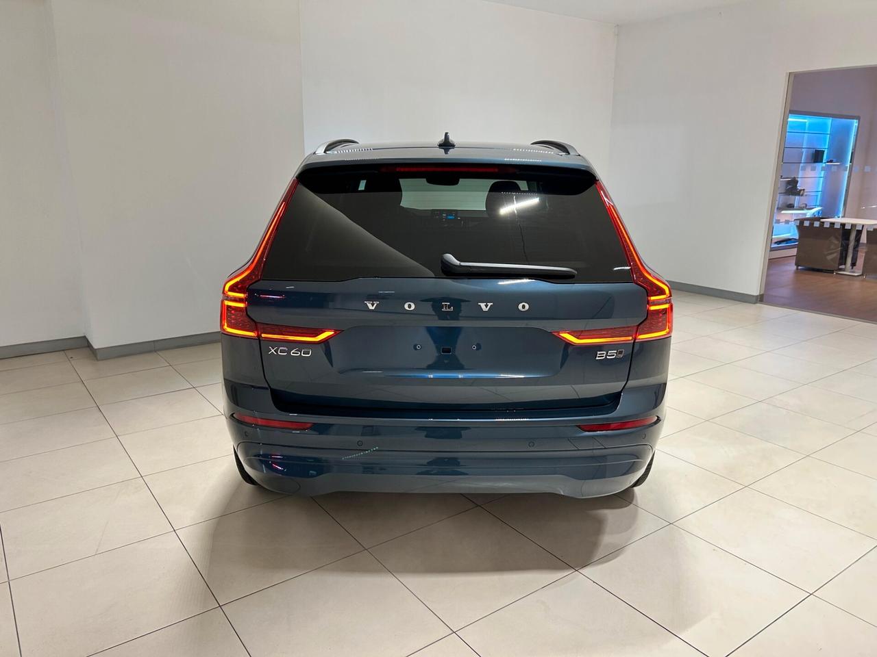 Volvo XC 60 B5 AWD automatico Core *Anche Autocarro N1*