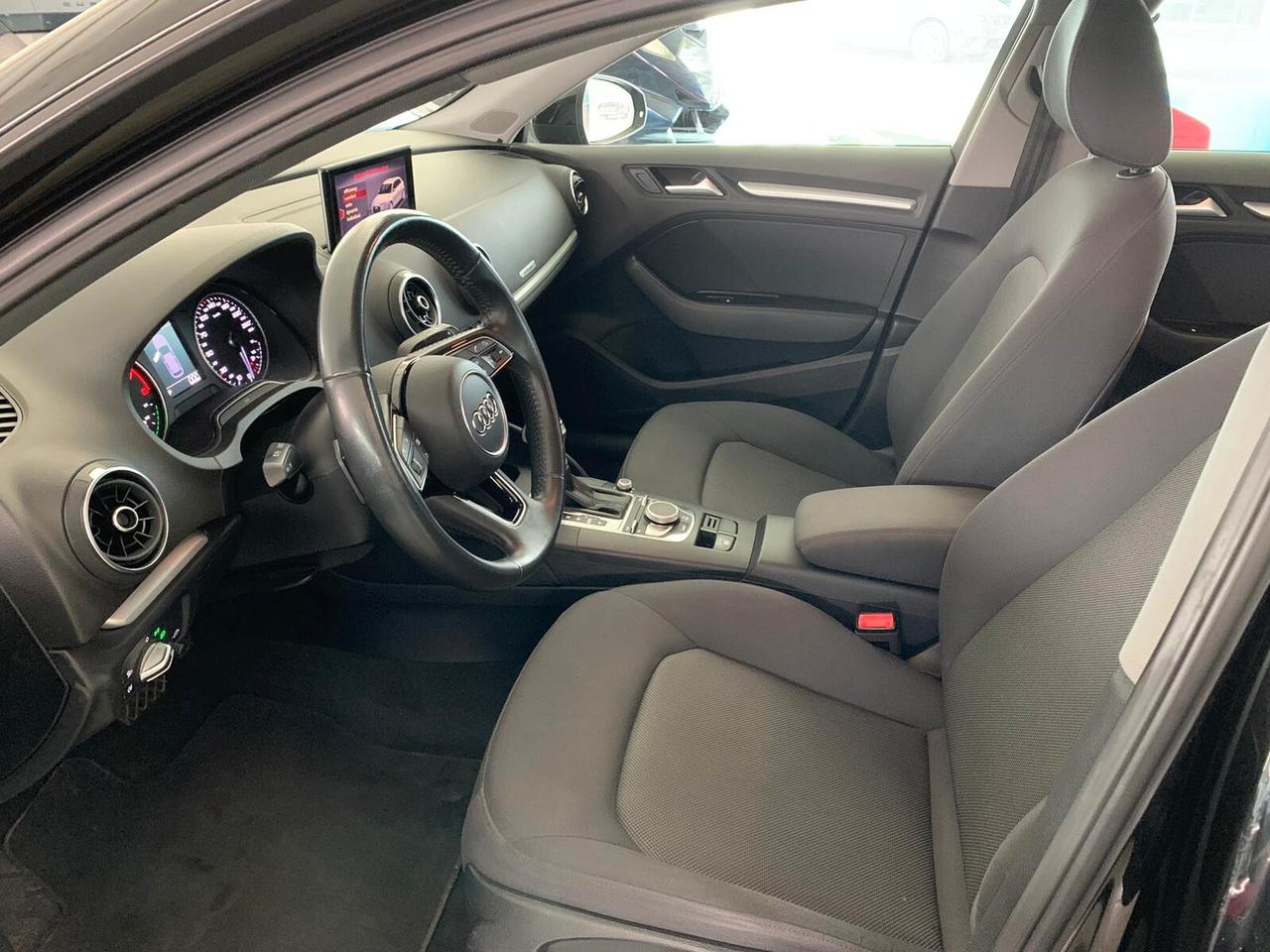 Audi A3 SPB 30 g-tron S tronic Business